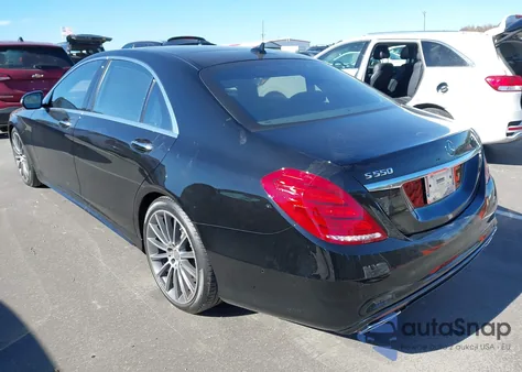 2015 Mercedes-Benz S 550 z USA, uszkodzony, nr VIN WDDUG8CBXFA196384
